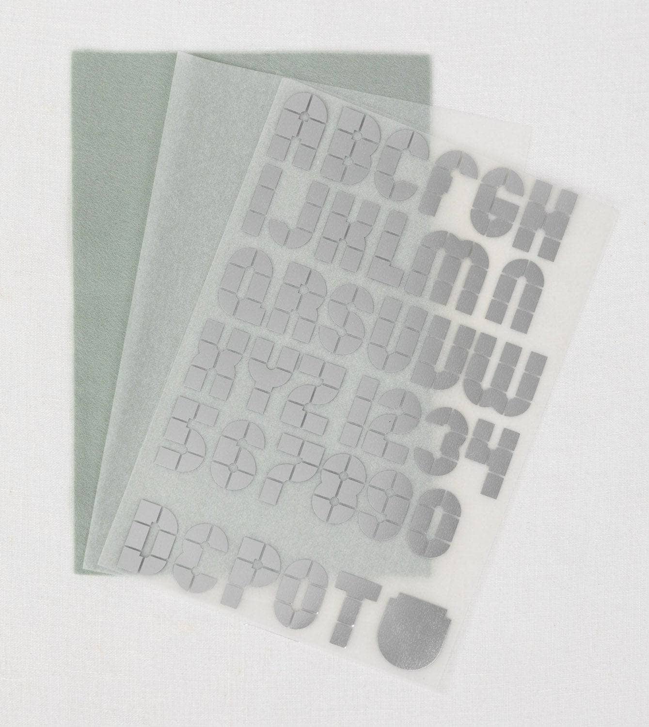 Flecken verstecken: ABC Patches zum Aufbügeln