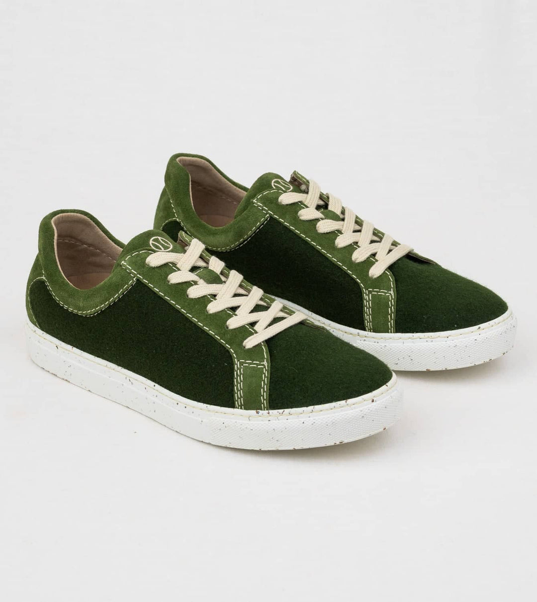 Ecobene | Schuhe aus gespielten Tennisbällen