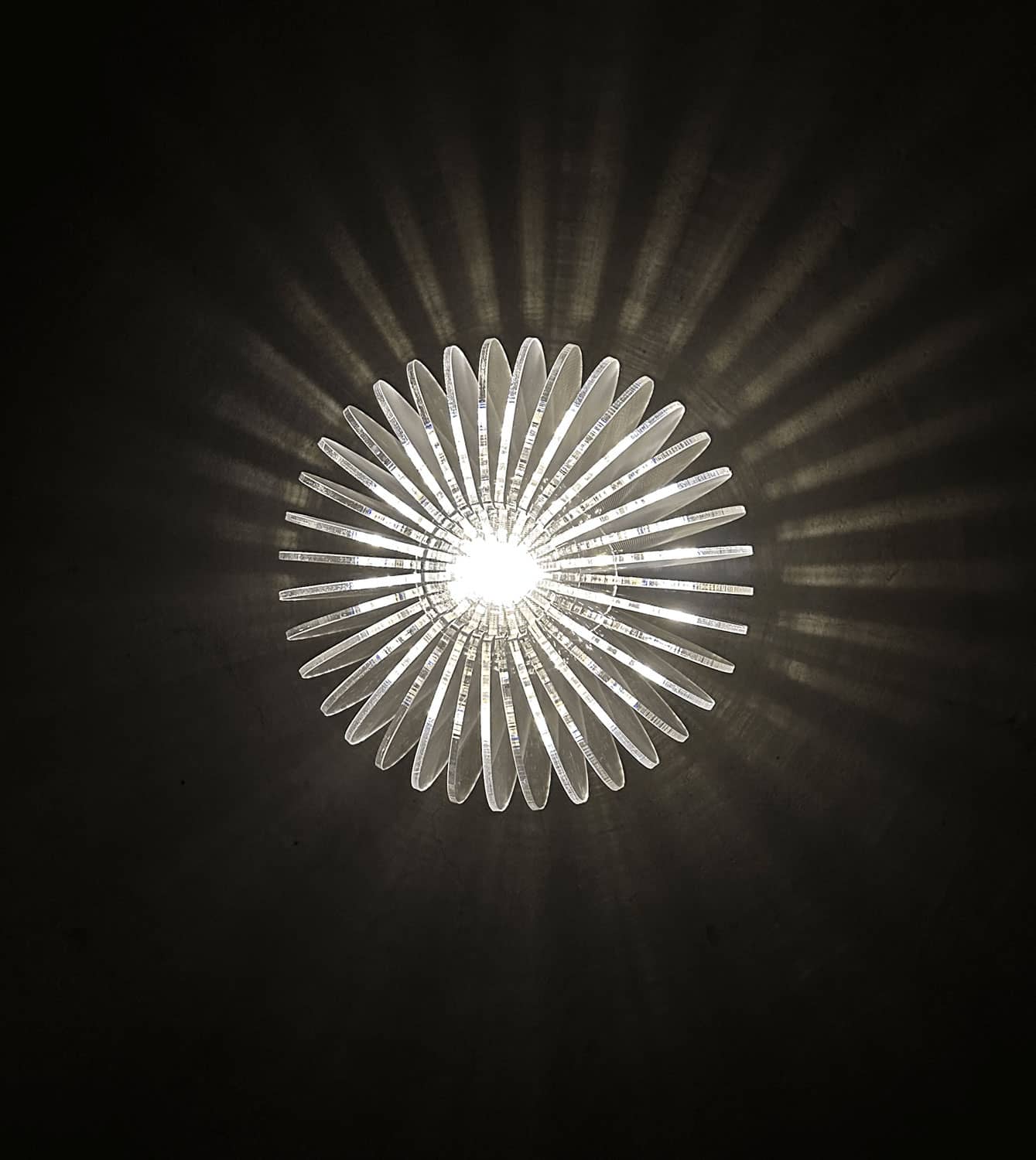 Solarlicht aus gebrauchten Flachbildschirmen