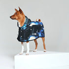 Hunde Poncho aus recyceltem Polyester - Starry Night / XS