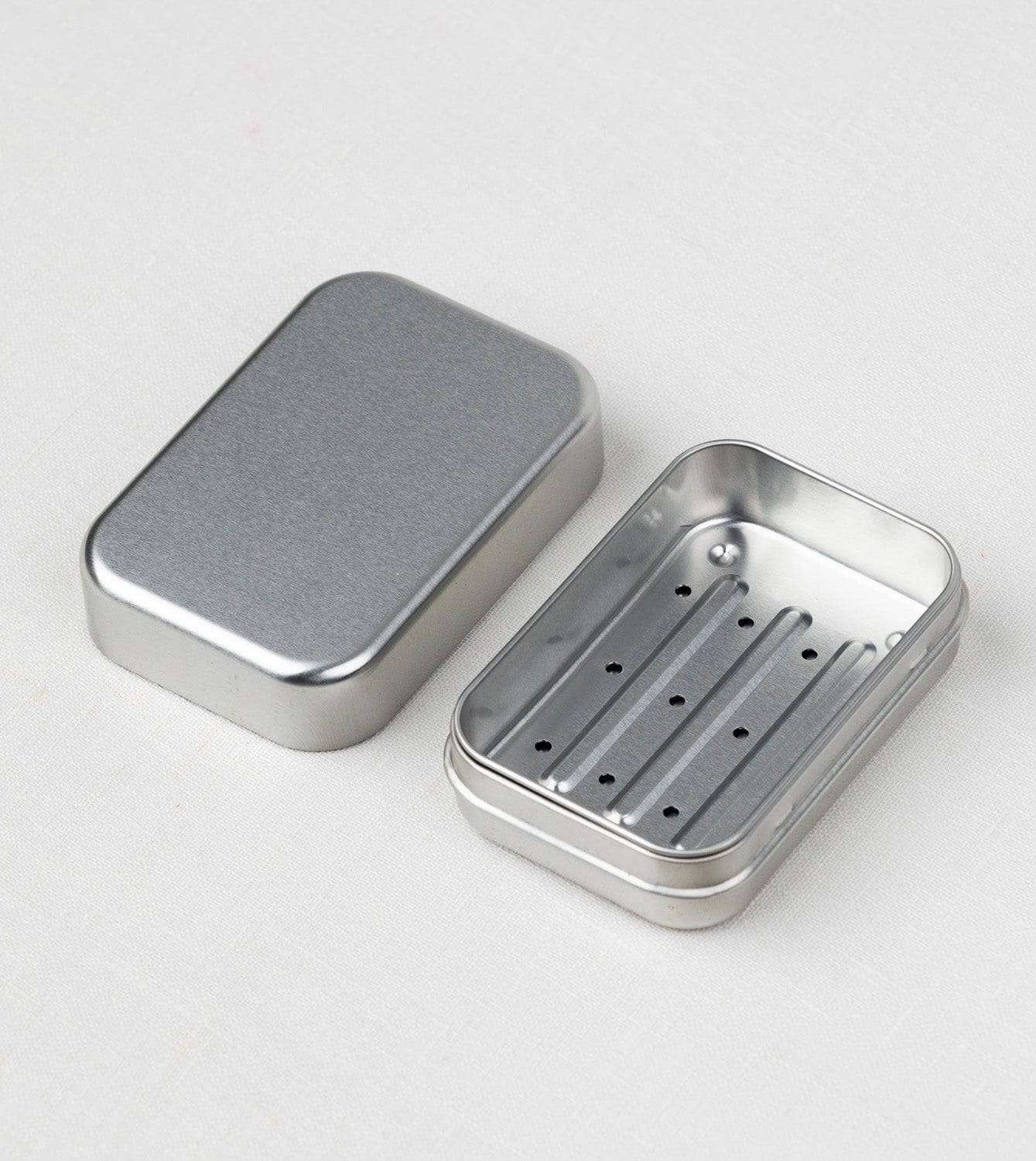 Alu-Seifendose mit Abtropfschale