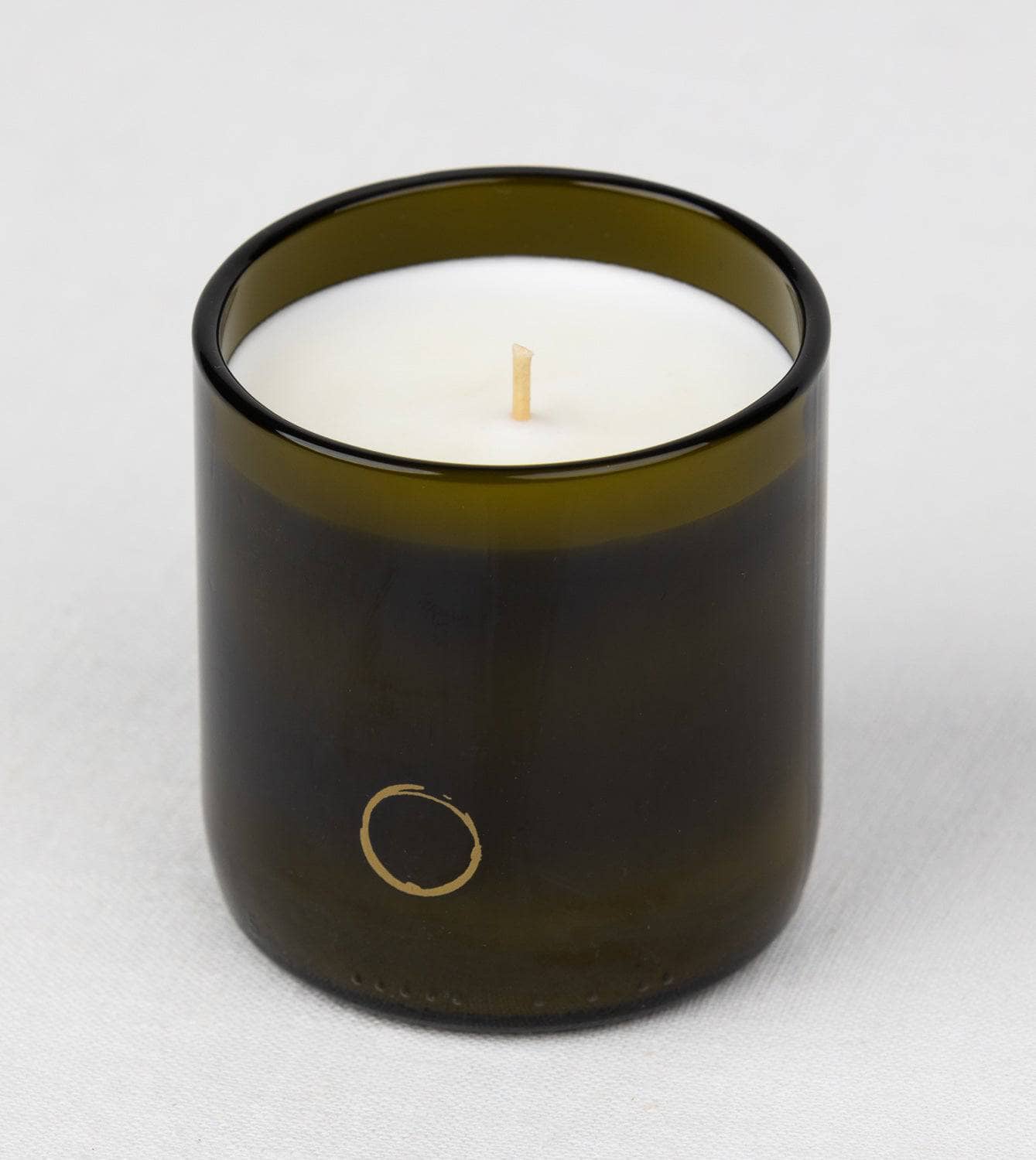 Karaffe Duftkerze aus Weinflaschen-Upcycling